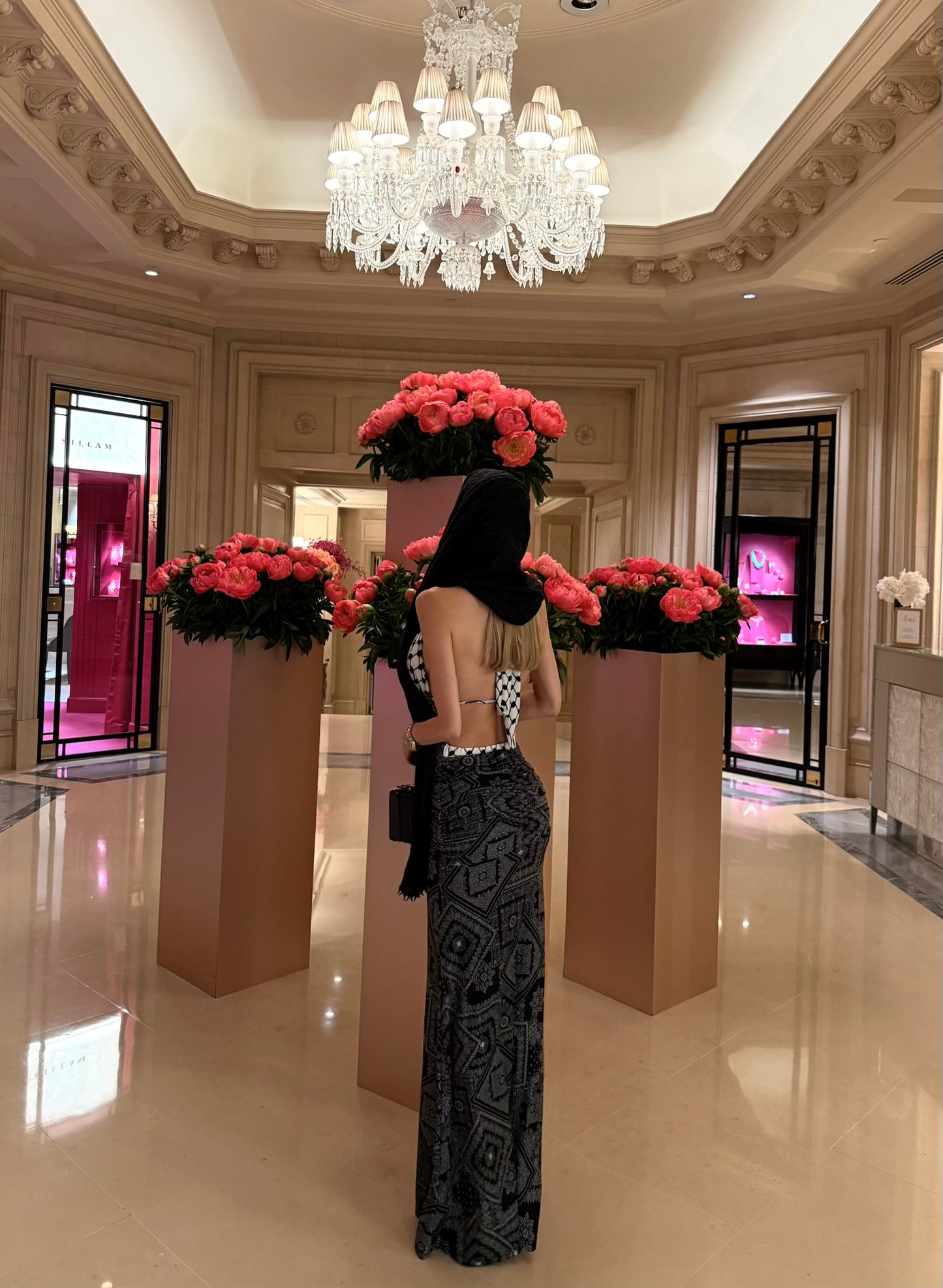 High-Tech sculpturing maxi Dress with Butt-lifting effect and triangle top