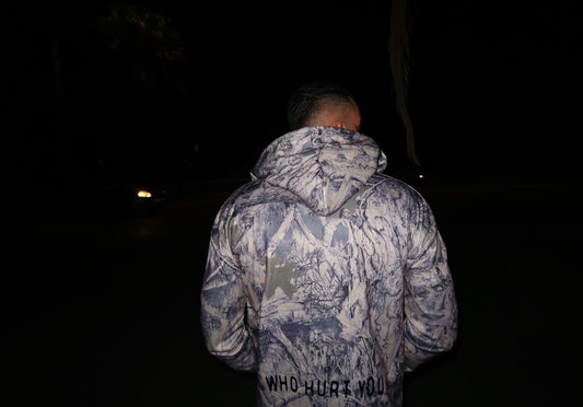 My woods zipped jacket with hood